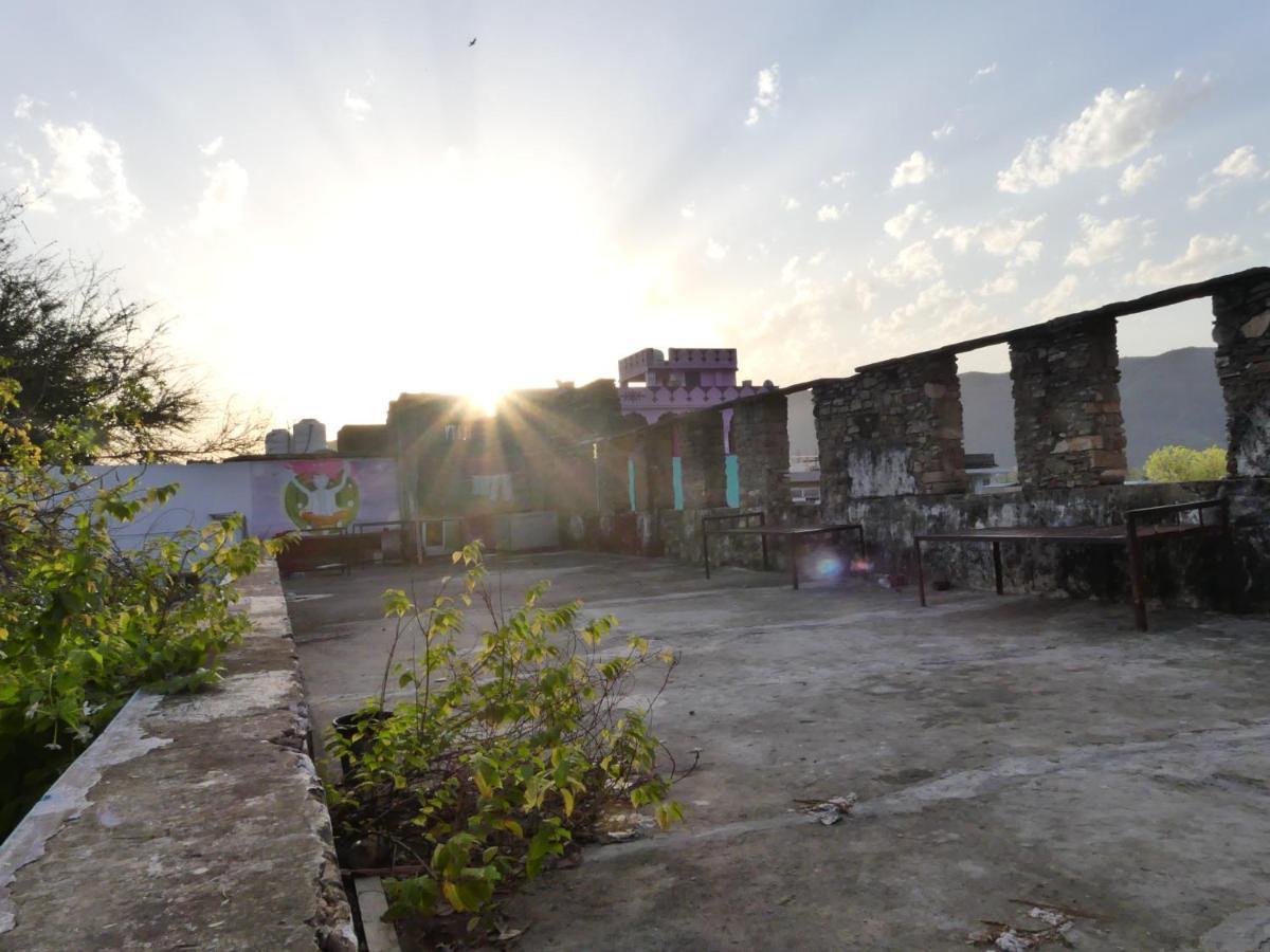 12 Monks Backpackers Community Albergue Pushkar Exterior foto