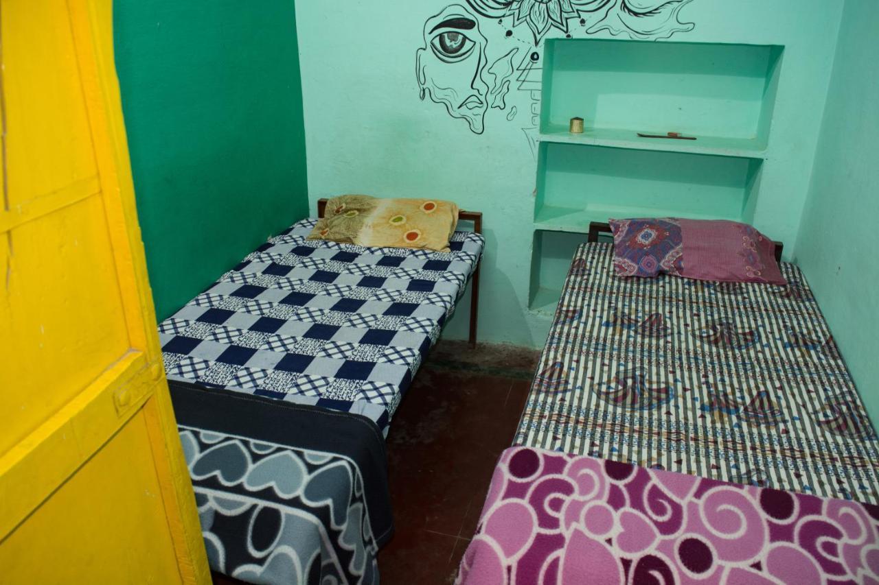 12 Monks Backpackers Community Albergue Pushkar Exterior foto