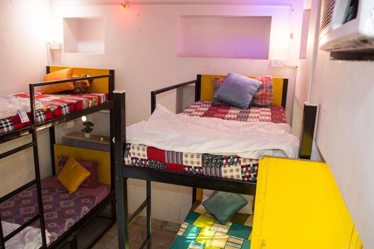 12 Monks Backpackers Community Albergue Pushkar Exterior foto