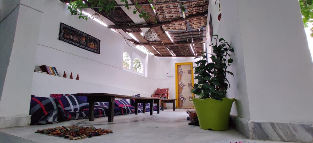 12 Monks Backpackers Community Albergue Pushkar Exterior foto